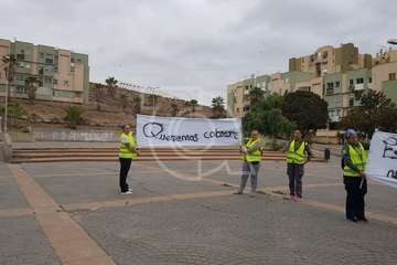 Los afectados por el retraso en el pago de las nóminas municipales exigen cobrar (Foto TA)